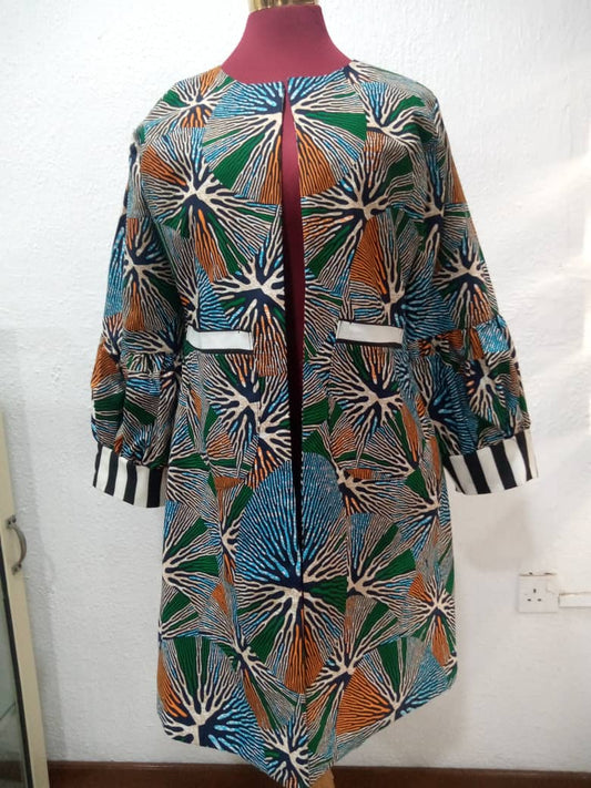 Kimono With Black & White Stripe Cuff