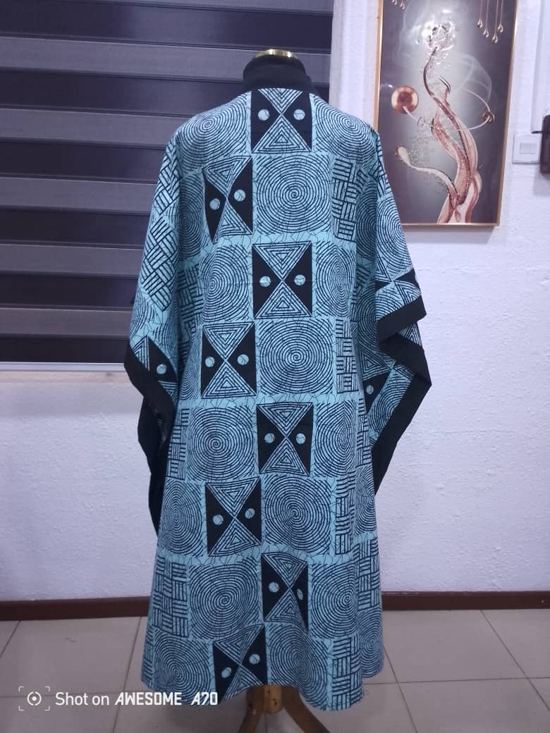 Blue and Black Pattern Kimono